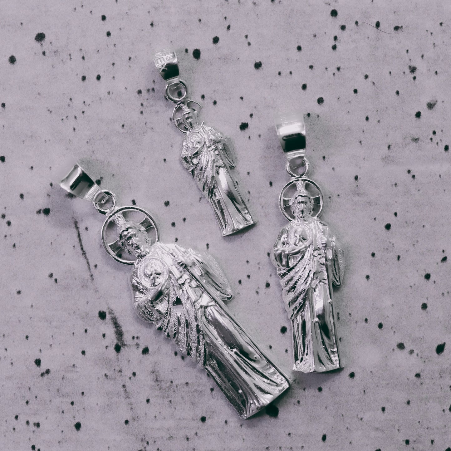 San Judas Corona de Cruz mediano de Plata 926